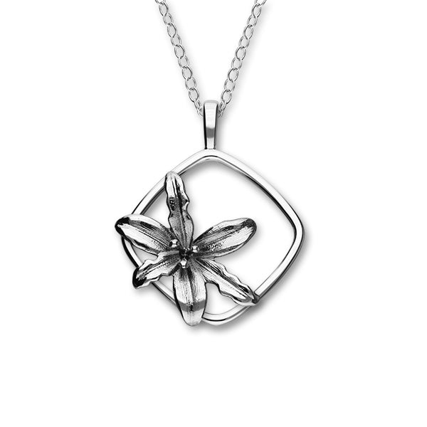May Birth Flower Silver Pendant P1159