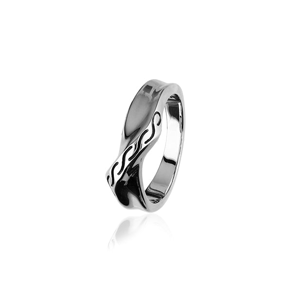 Simply Stylish Silver Ring R340