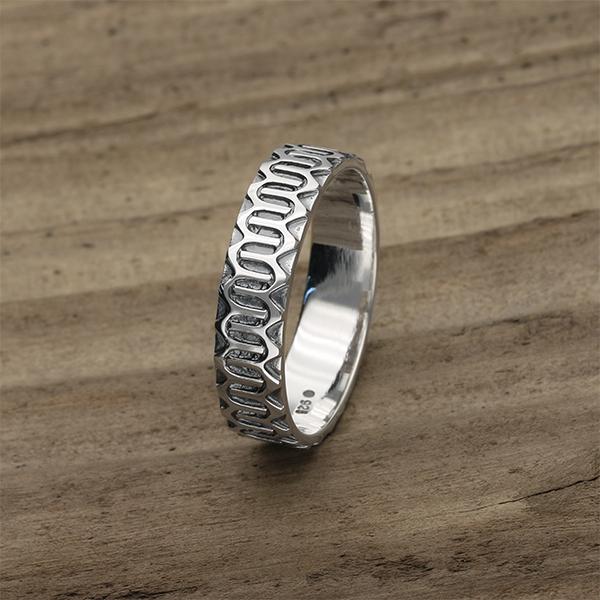 Sterling Silver Ring Oxidised with Pattern R38